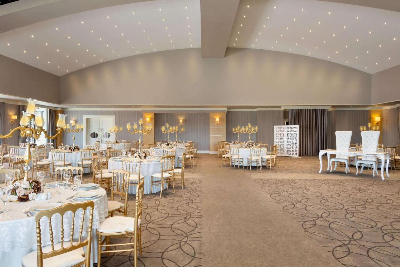 Ramada Plaza By Wyndham Eskişehir Eksteriør bilde