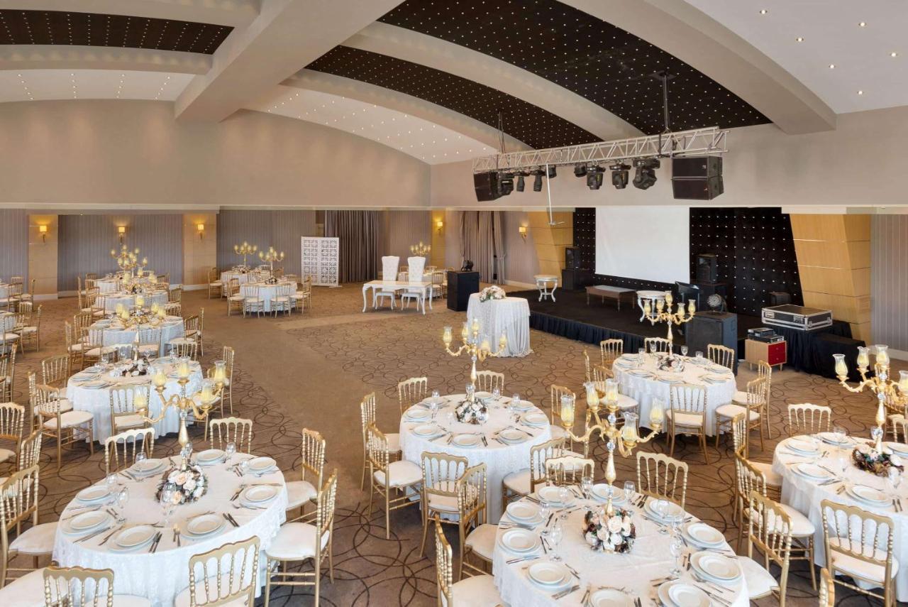 Ramada Plaza By Wyndham Eskişehir Eksteriør bilde