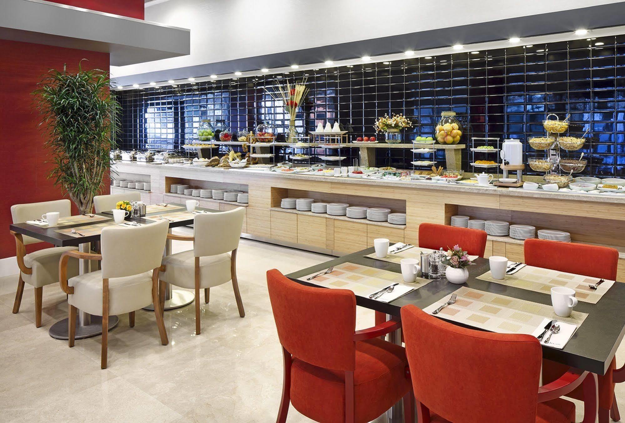 Ramada Plaza By Wyndham Eskişehir Eksteriør bilde
